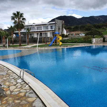 Aloha ,Sea View Apartman